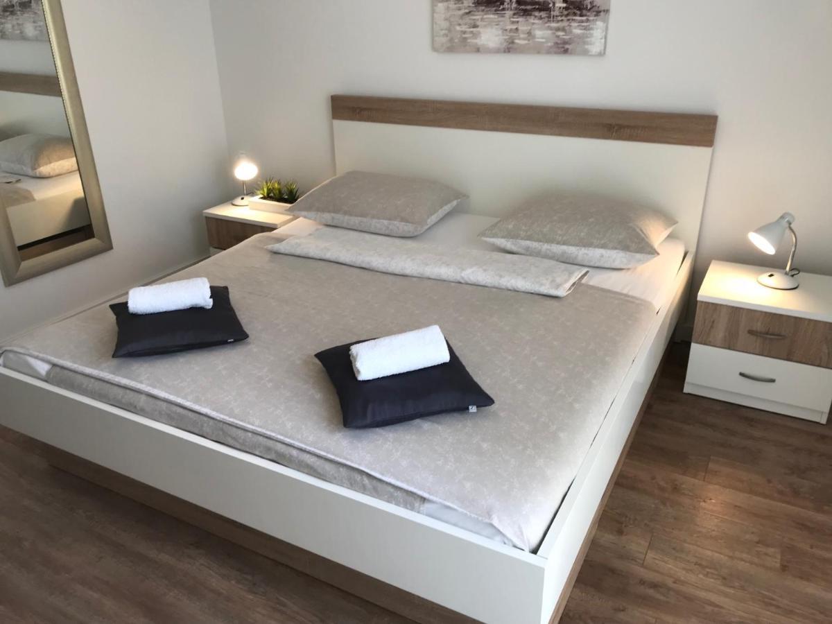 Apartment & Rooms Riva Vodice Ngoại thất bức ảnh