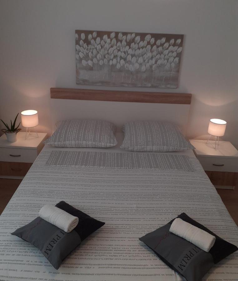 Apartment & Rooms Riva Vodice Ngoại thất bức ảnh